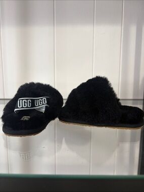 UGG Black Plush Slide Sandals